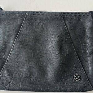 Lululemon In The Present Pouch